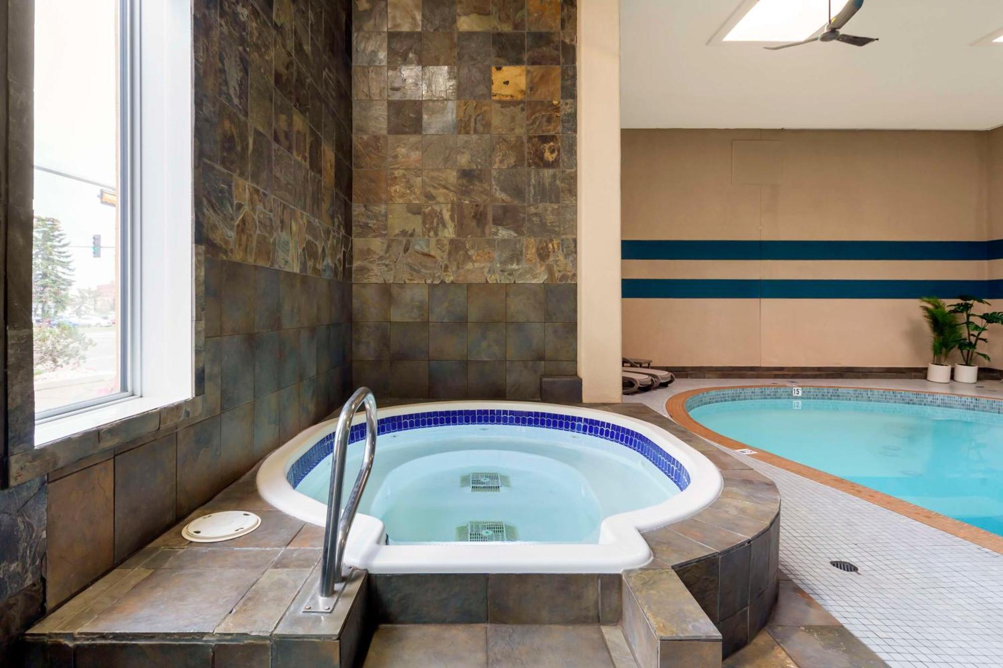 Best Western Plus City Centre Inn Edmonton Exteriér fotografie