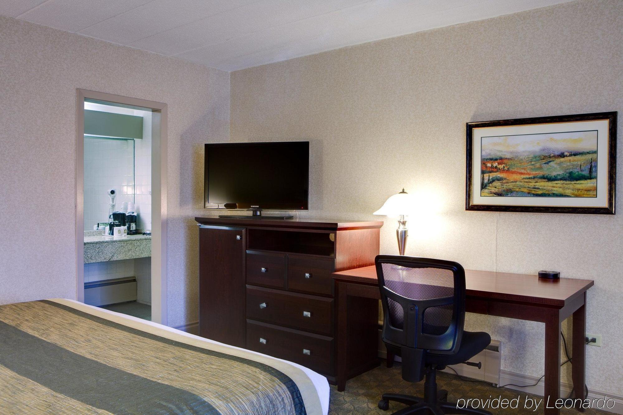 Best Western Plus City Centre Inn Edmonton Pokoj fotografie