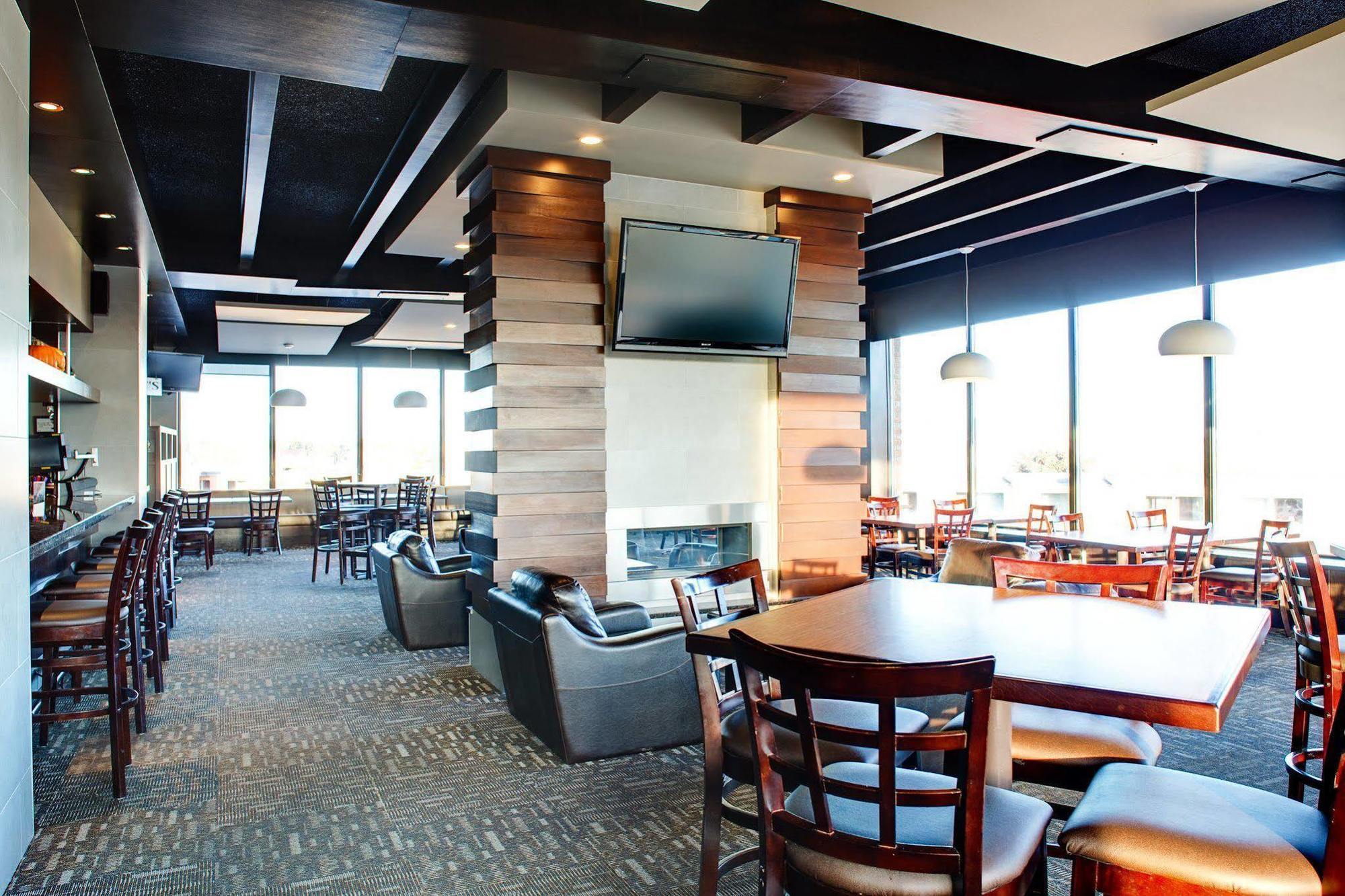 Best Western Plus City Centre Inn Edmonton Restaurace fotografie